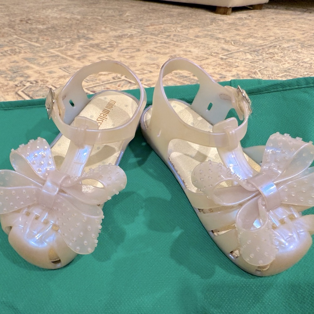 Mini Melissa White Sandals with Floral Embellishment